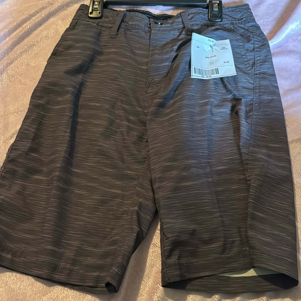 Boys medium shorts.